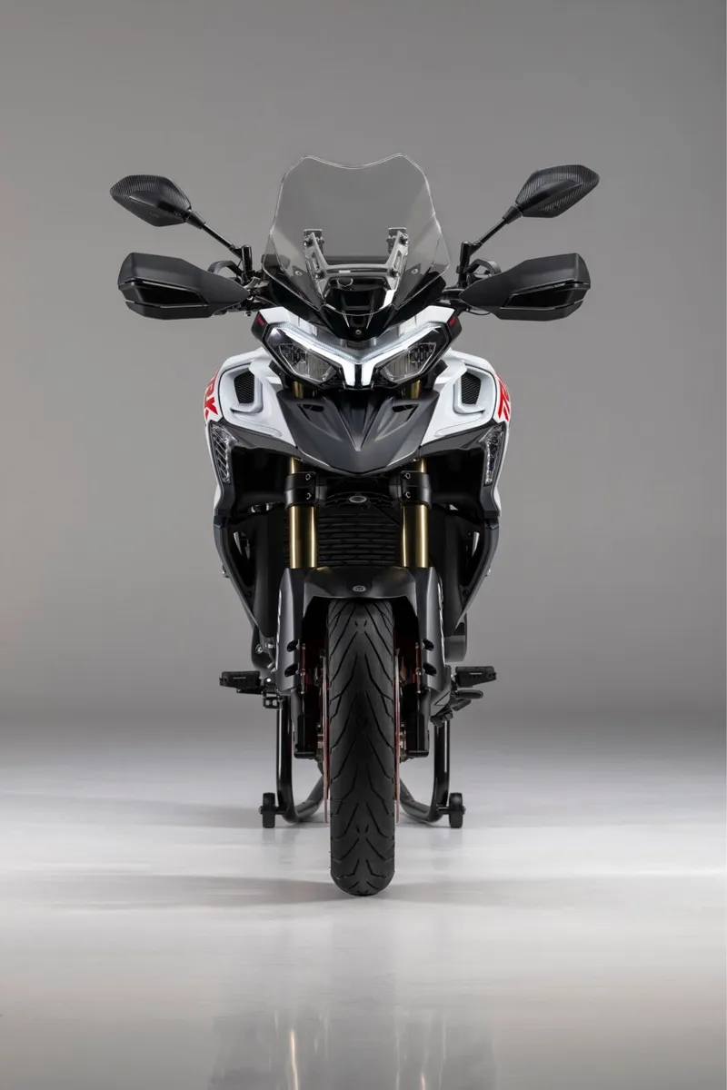 TRK902 STRADALE - Image 1