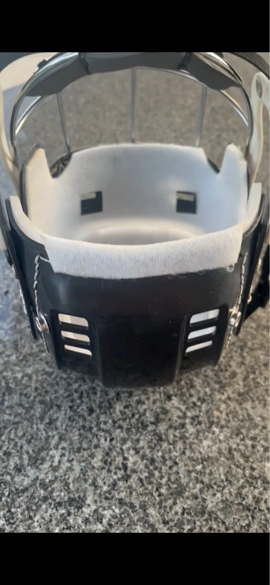 Oldstyle gola helmet - Image 2