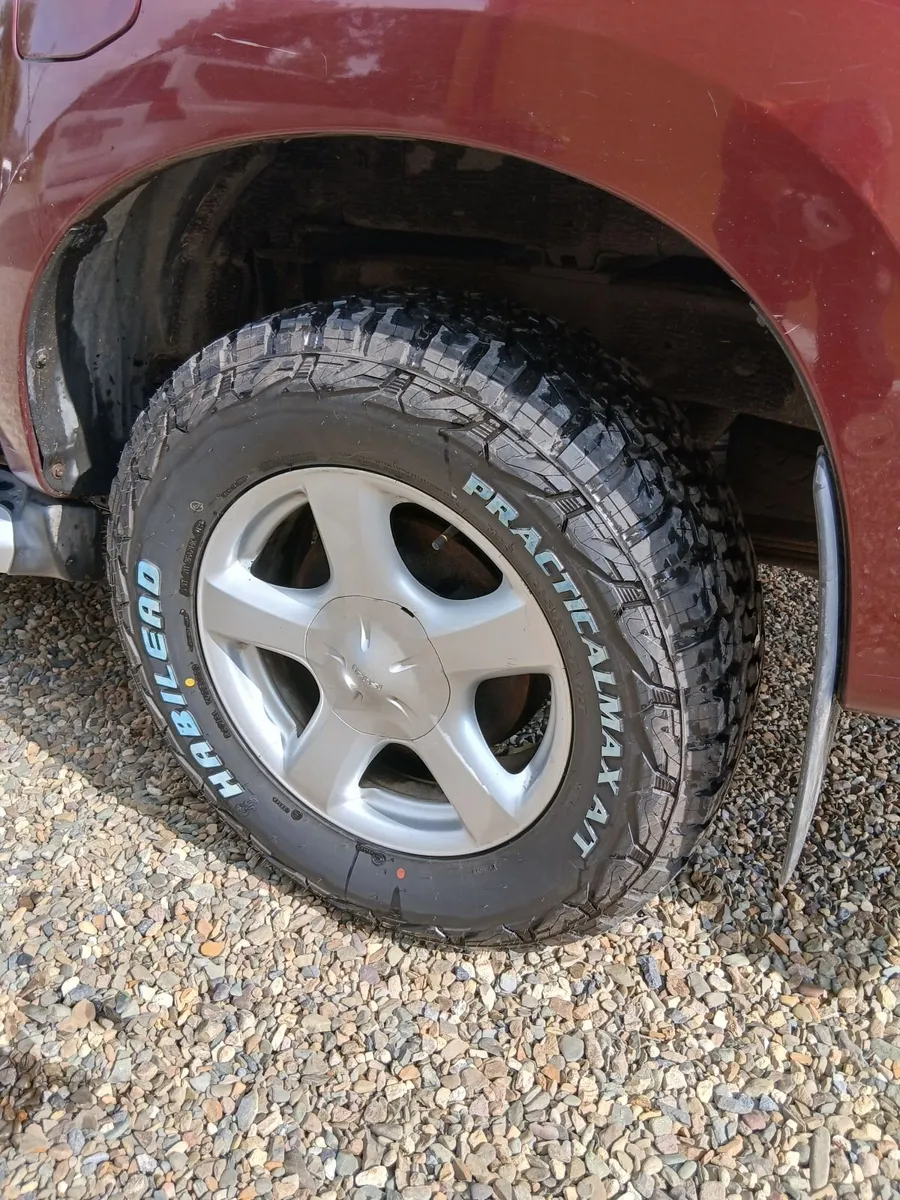 Isuzu dmax - Image 4