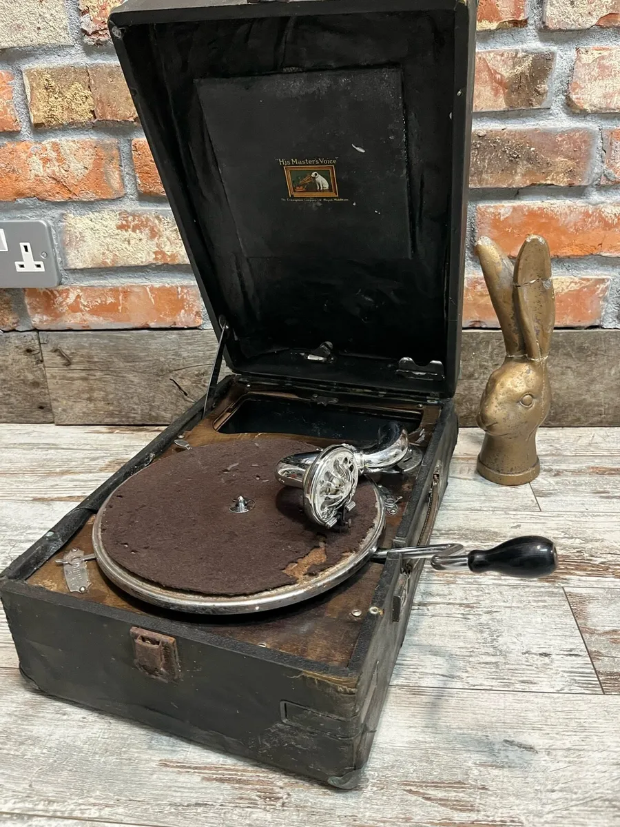 Vintage gramophone - Image 2