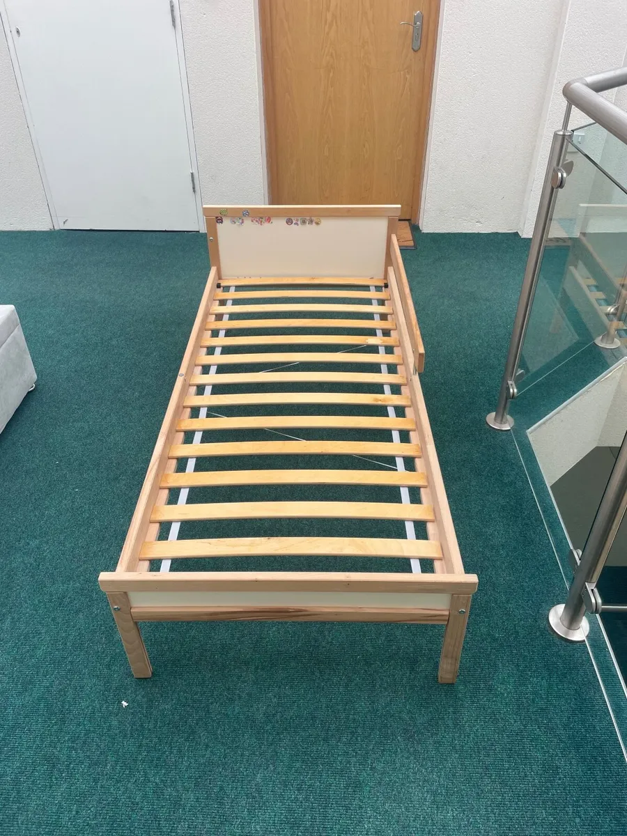 Child’s bed - Image 3