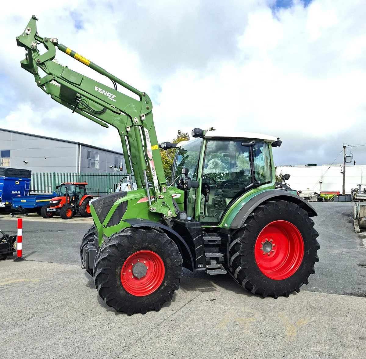 FENDT 313 VARIO & LOADER - Image 1
