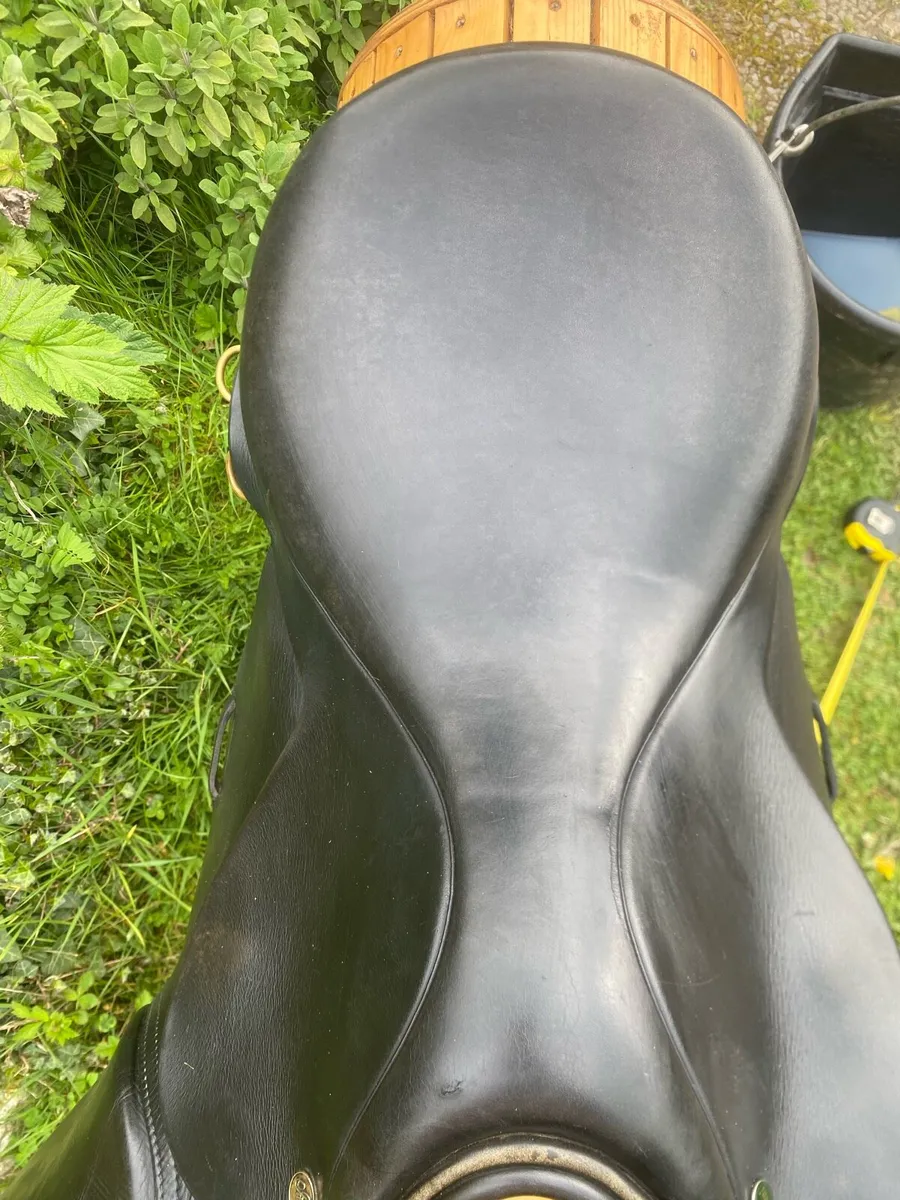 Ideal 16.5 black Leather pony saddle - Image 2