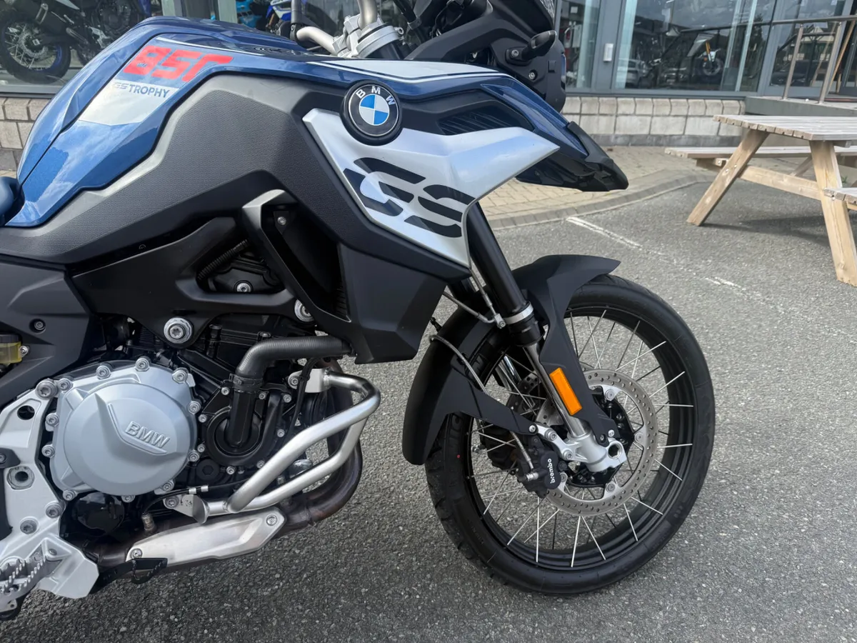 2023 BMW F 850 GS - Image 2