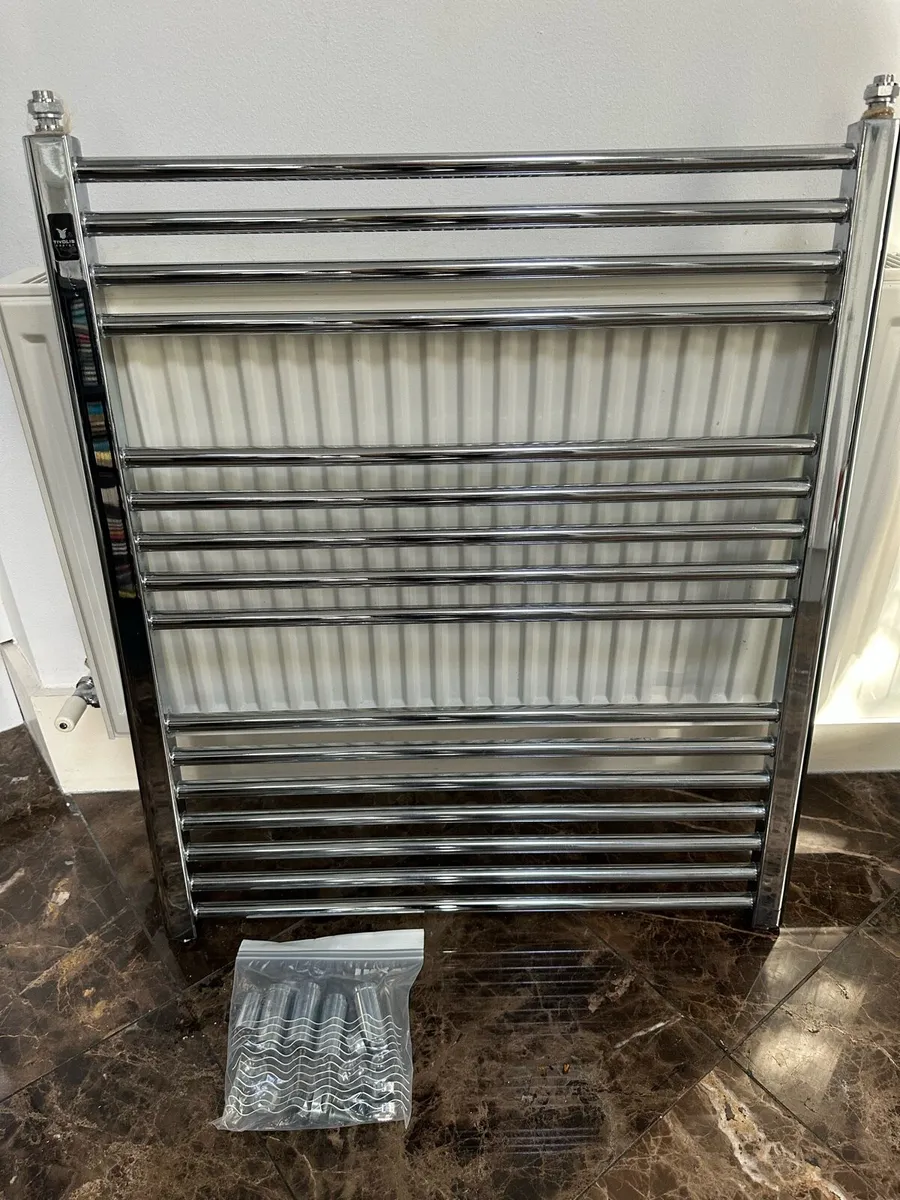 Chrome heated towel rail 800h 700w used plus fitti