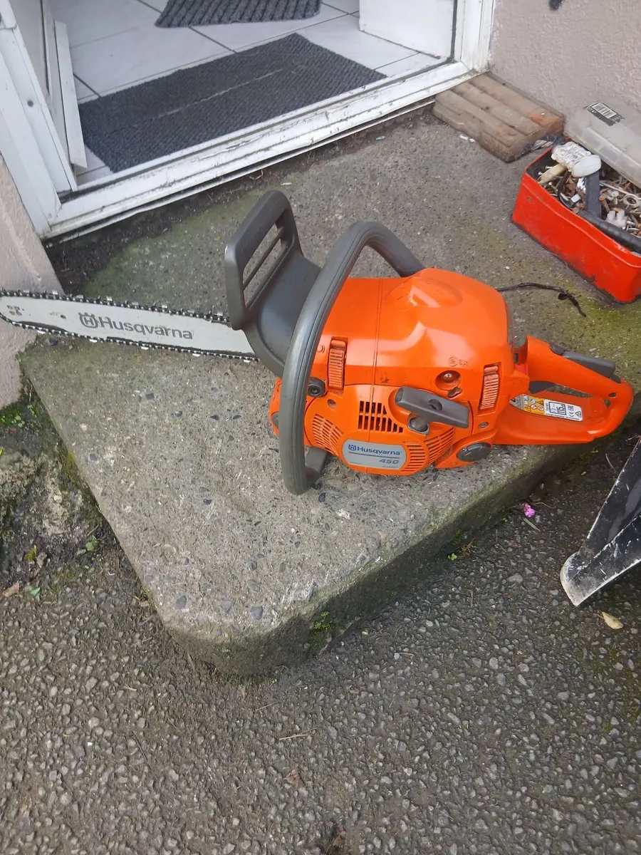 Husqvarna 120 chinasaw running 💯 priced - Image 1