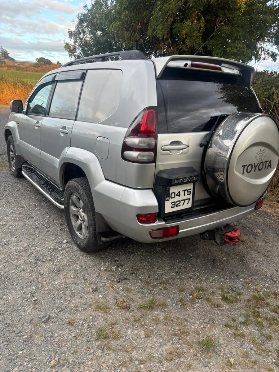 Toyota Land Cruiser - Image 3