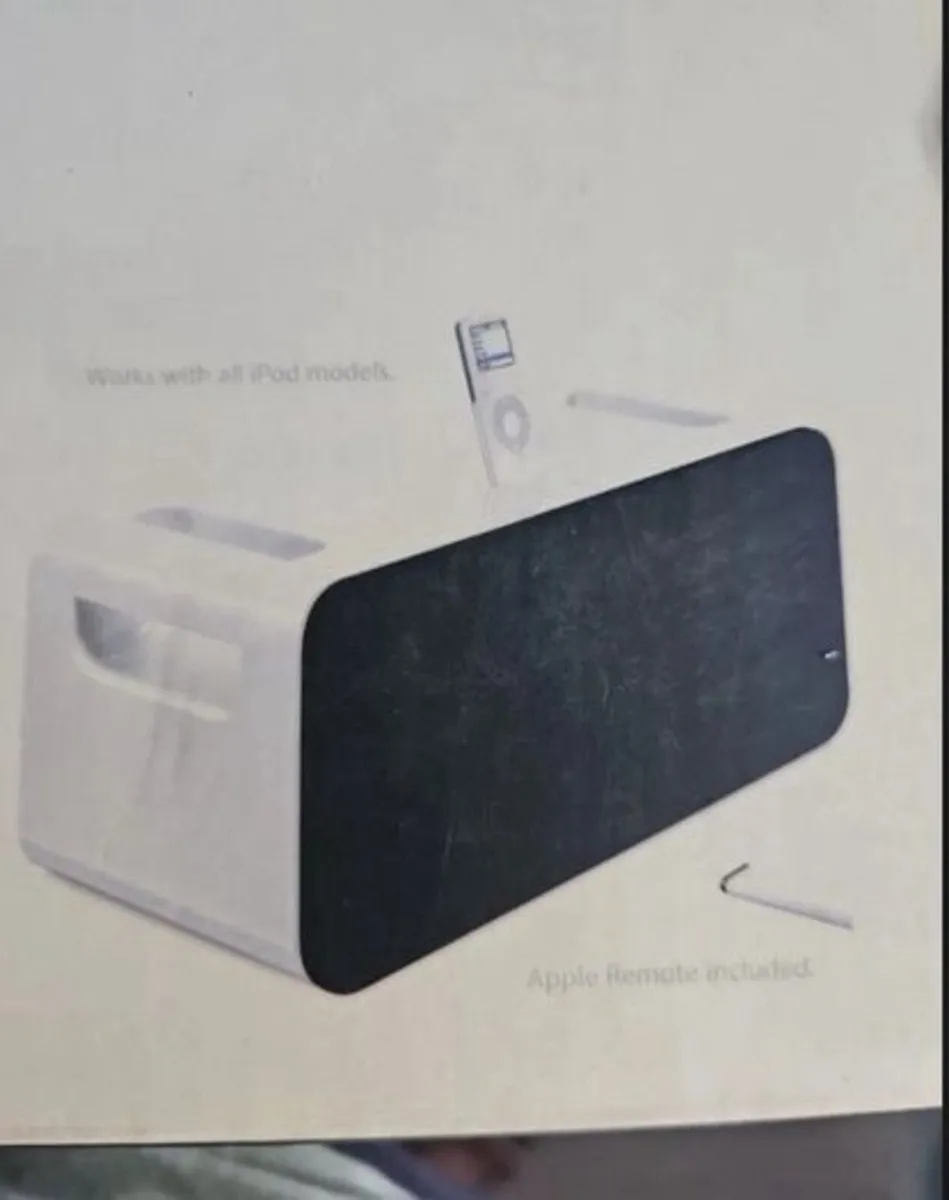 Apple iPod Hi-Fi A1121 Speaker - New In Box - Image 1
