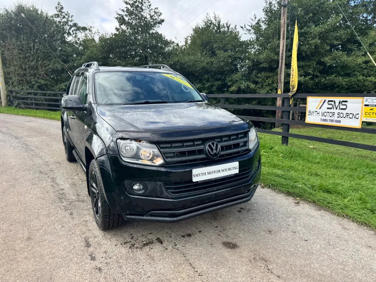 141 VwAmarok Black Ed Low Miles***** - Image 3
