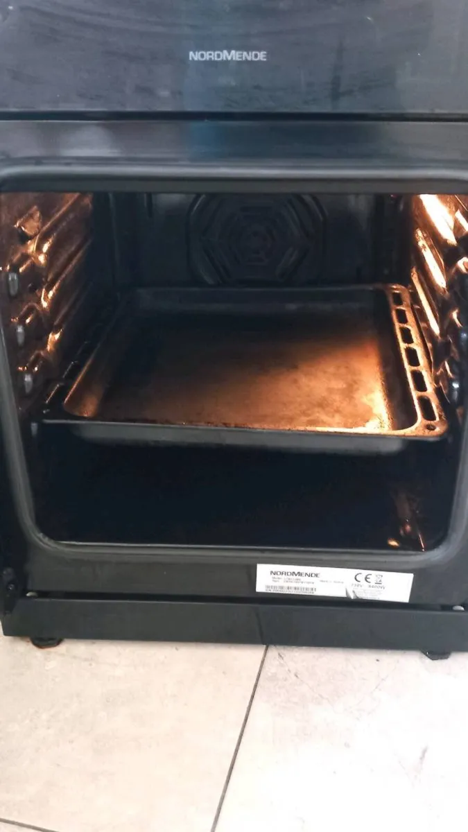 Electric cooker - Image 2