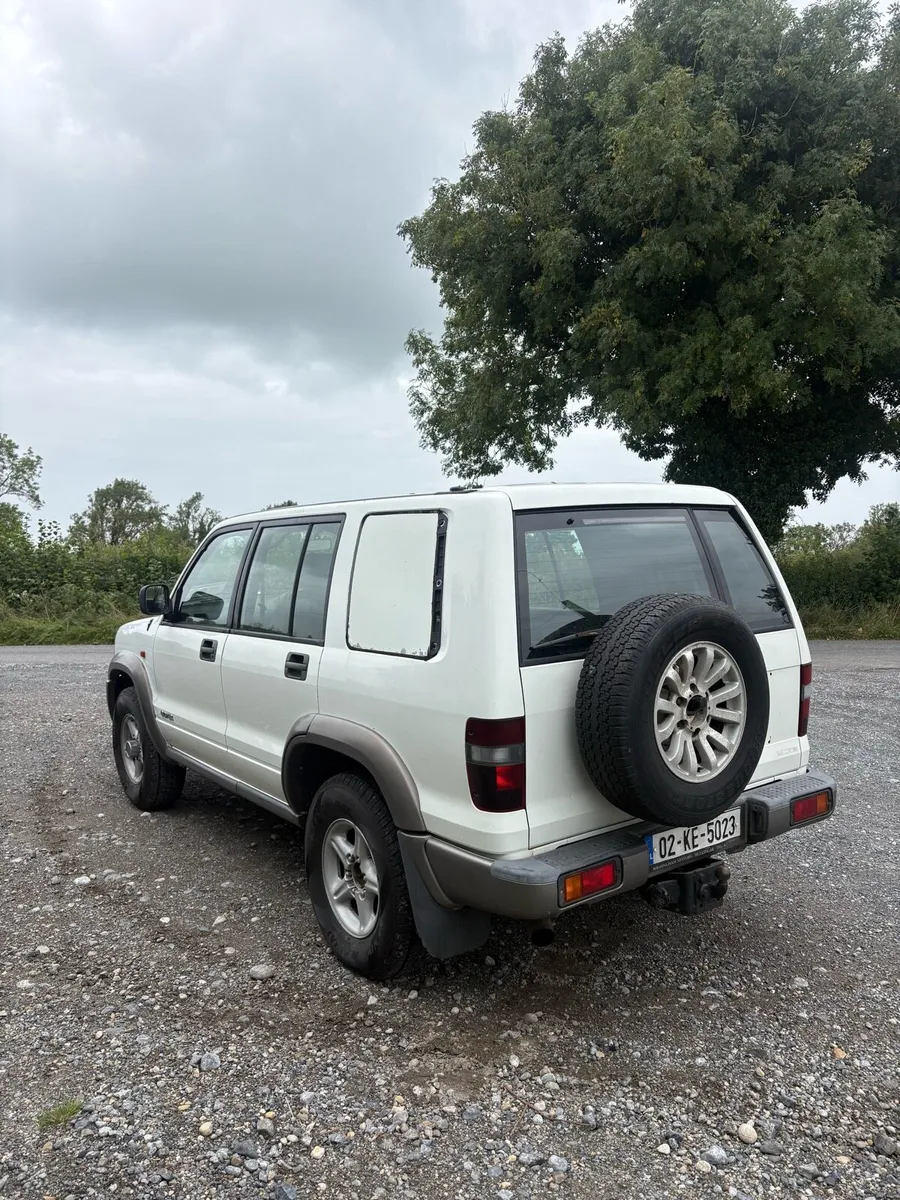 Isuzu trooper - Image 3