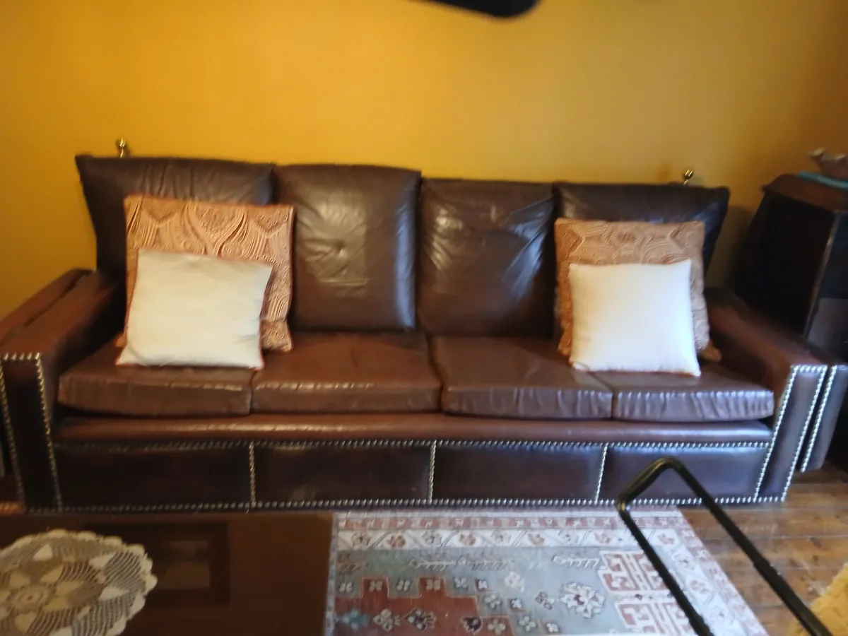 Leather sofa - Image 3