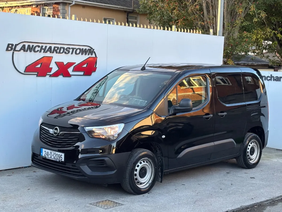 Opel Combo LOW KMS LIKE NEW VAT Q - Image 1