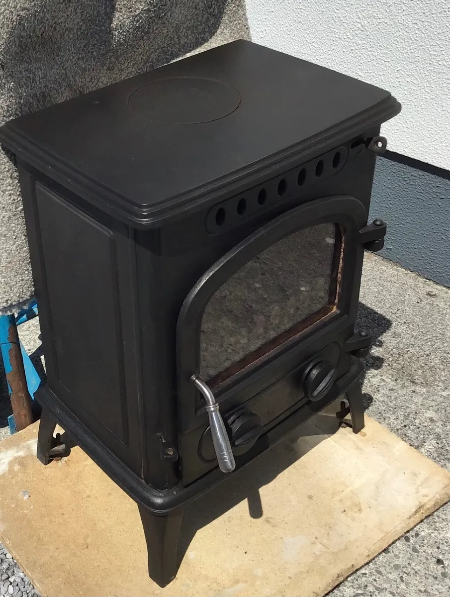 Stove - Image 2