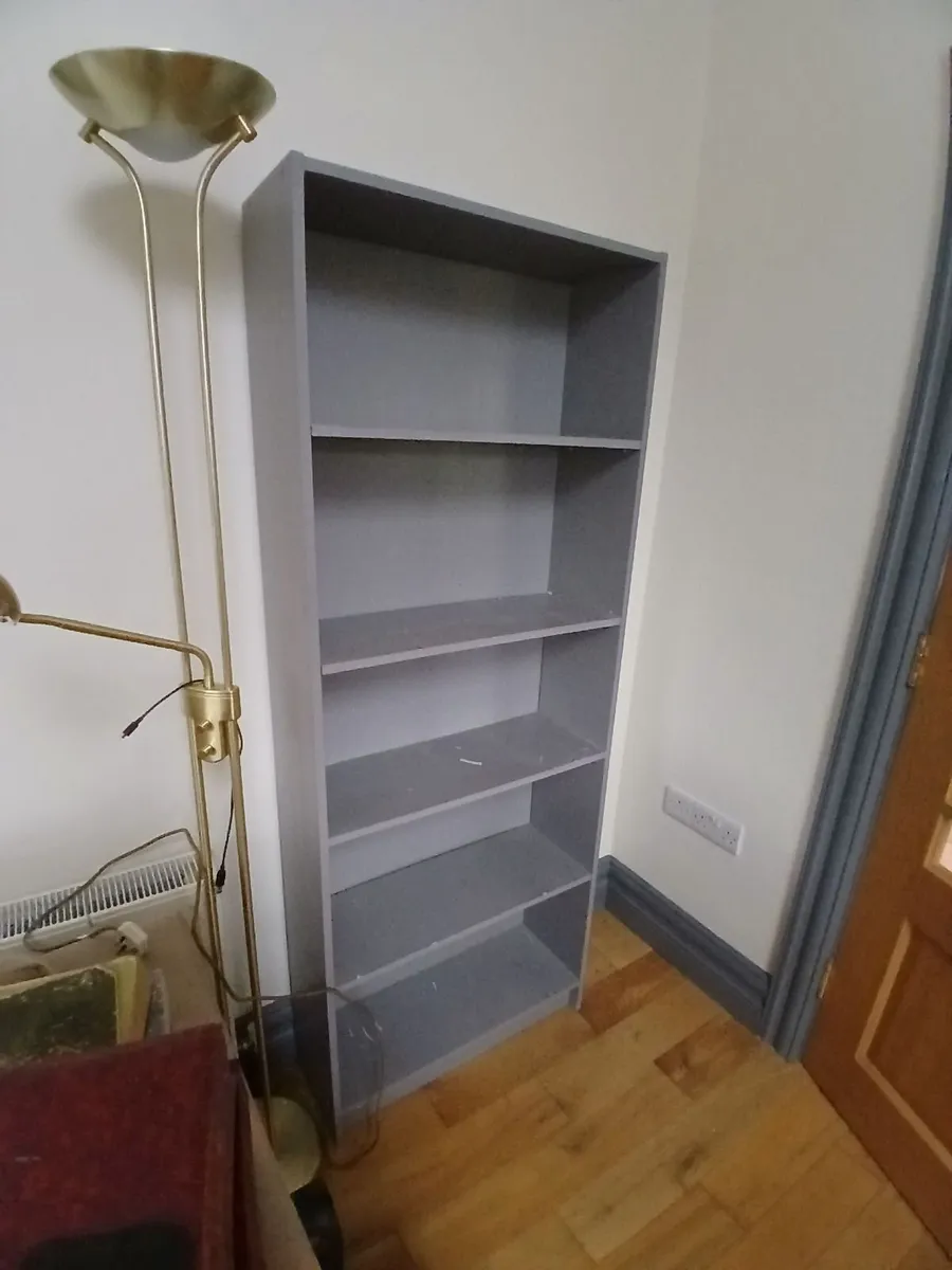 Bookcase/bedside locker - Image 1