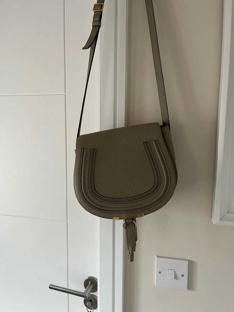 Ladies handbag - Image 2