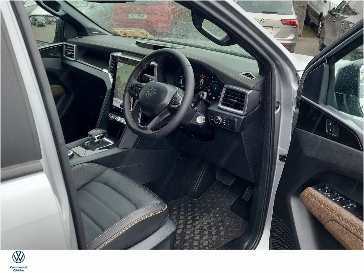 Volkswagen Amarok PAN AMERICANA 3.0 DIESEL AUTO 4 - Image 3