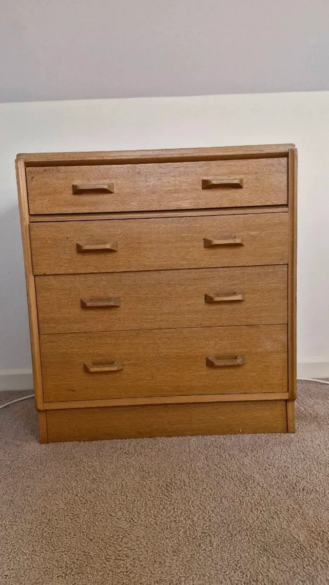 Bureau - Image 3