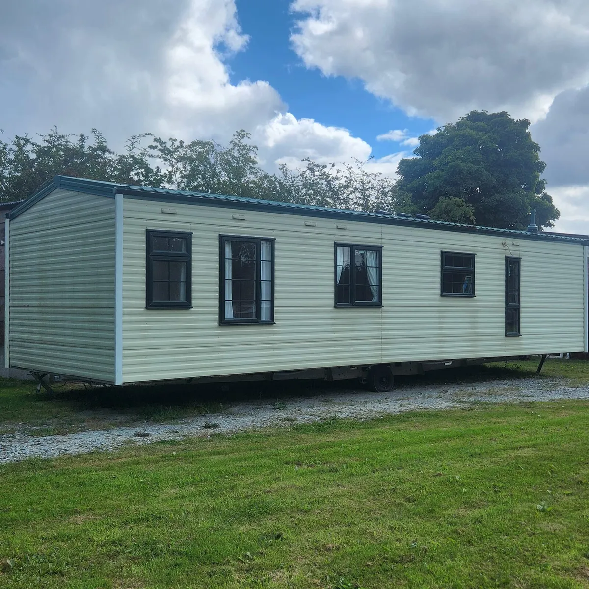 Mobile Home - Image 1
