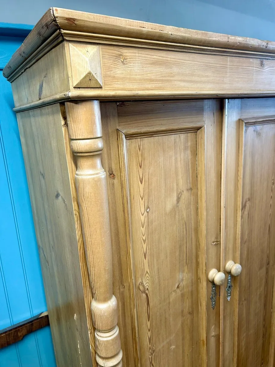 Antique pine wardrobe - Image 4