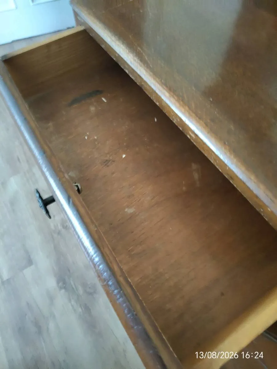 Antique sideboard - Image 4