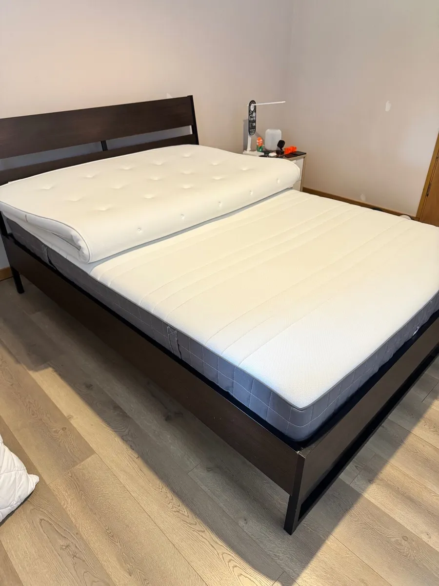 Free kingsize bed frame with mattress and topper- - Image 3