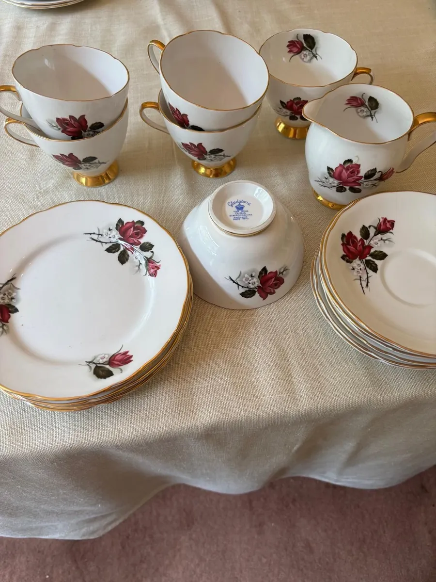 China Set Gladstone