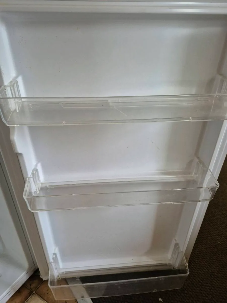 Under counter fridge - Image 2