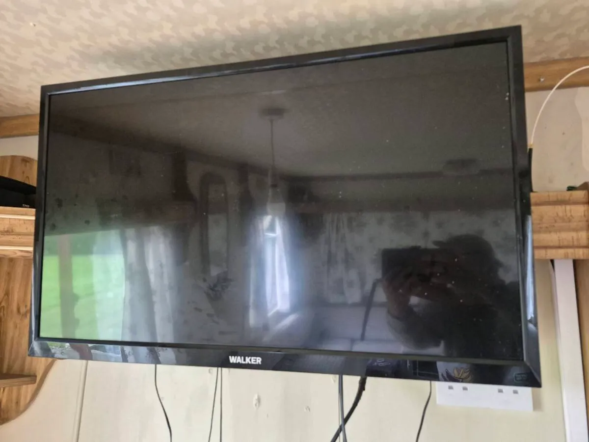 Walker tv - Image 1