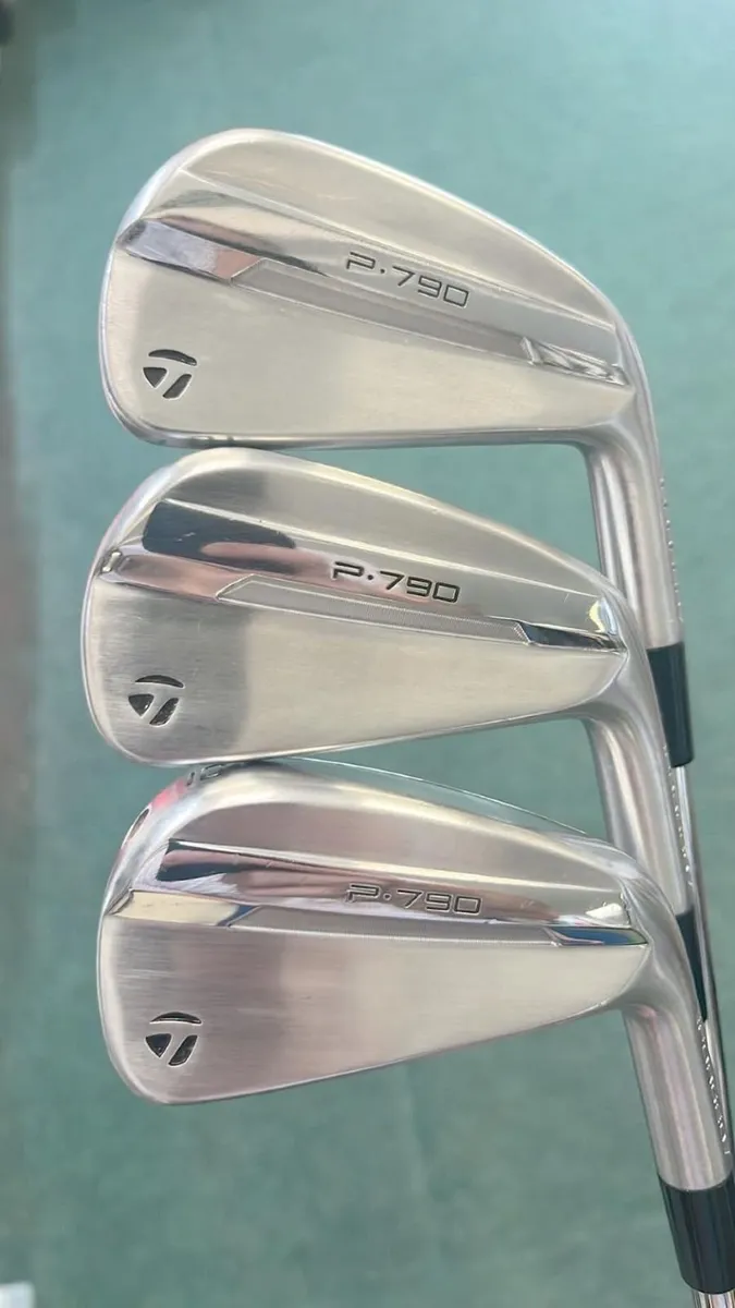Taylormade P-790 Forged 4-PWDynamic Gold R300 €799 - Image 1