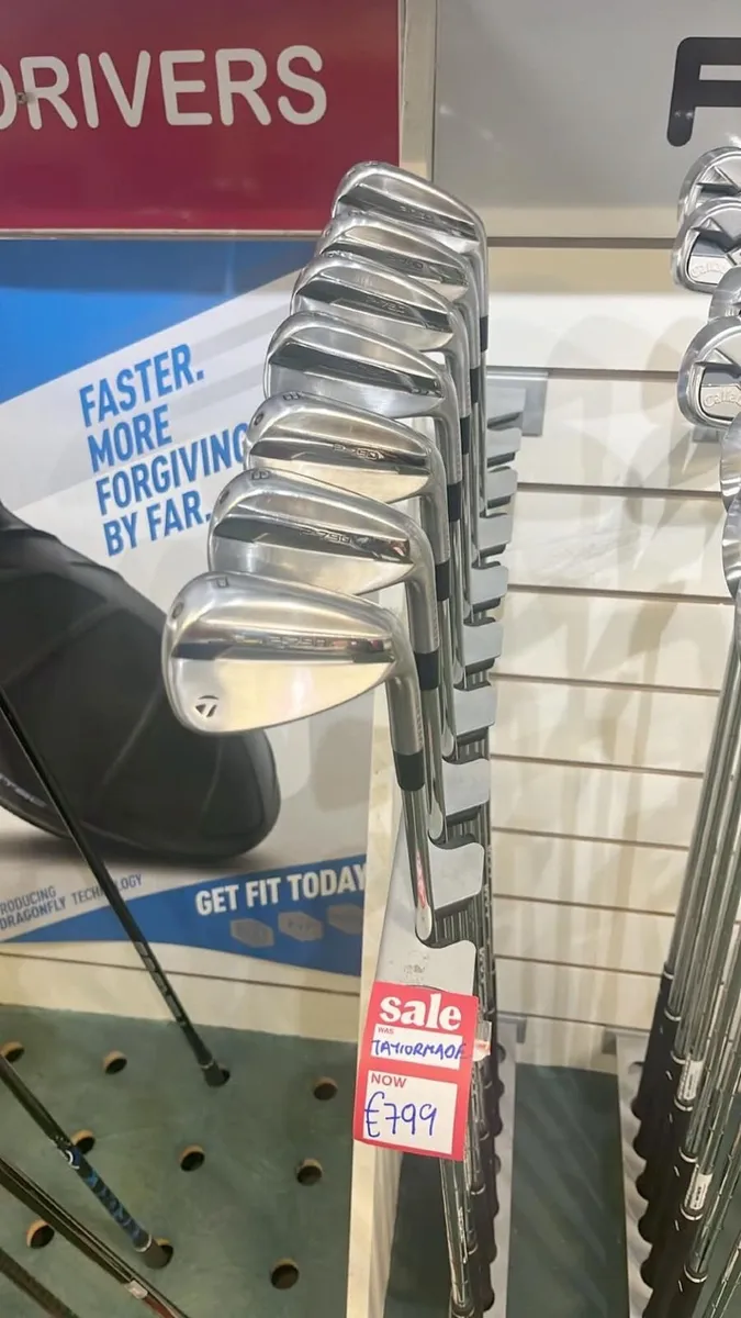 Taylormade P-790 Forged 4-PWDynamic Gold R300 €799 - Image 3