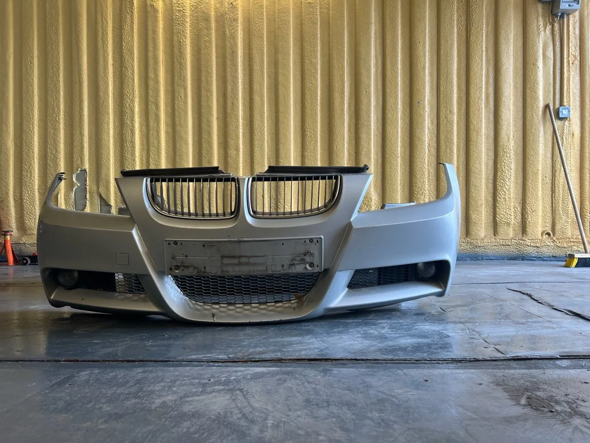 BMW M SPORT E91 PARTS - Image 2