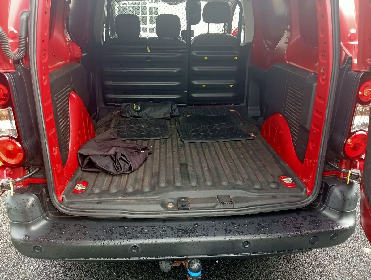 Citroen Berlingo 2015 - Image 2