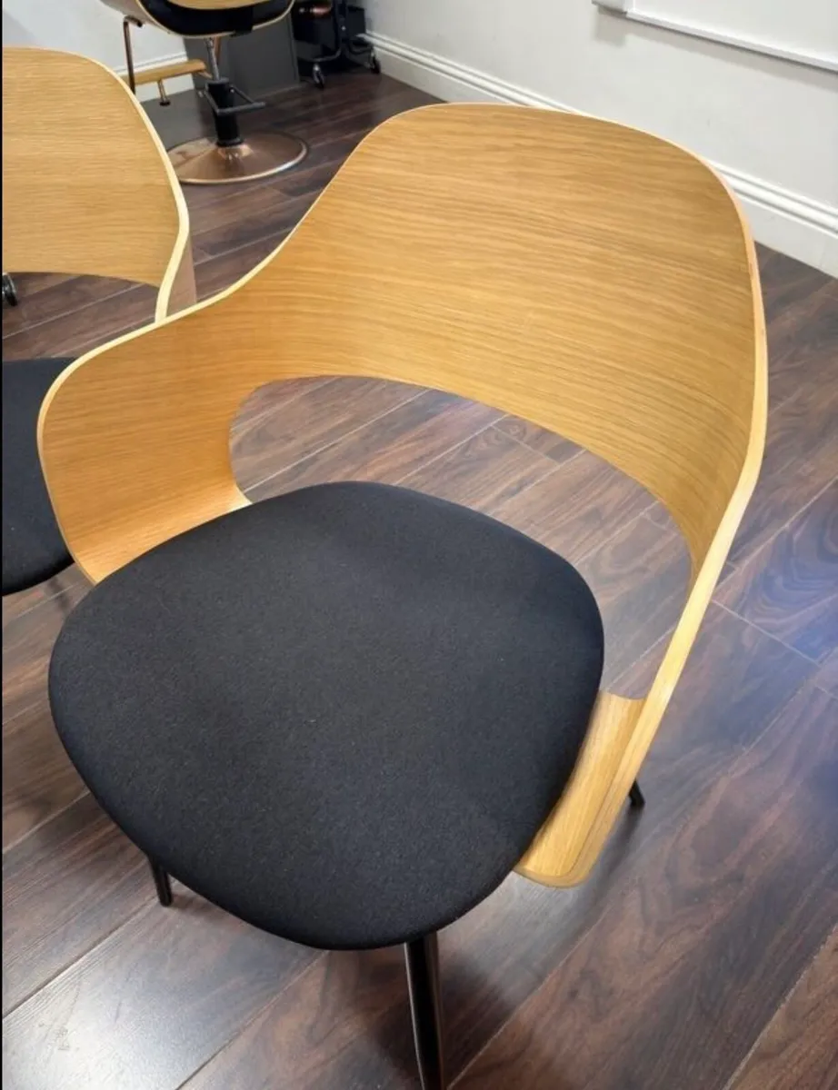 Chairs - Image 4