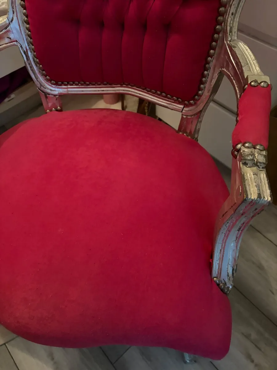Chair - Image 4