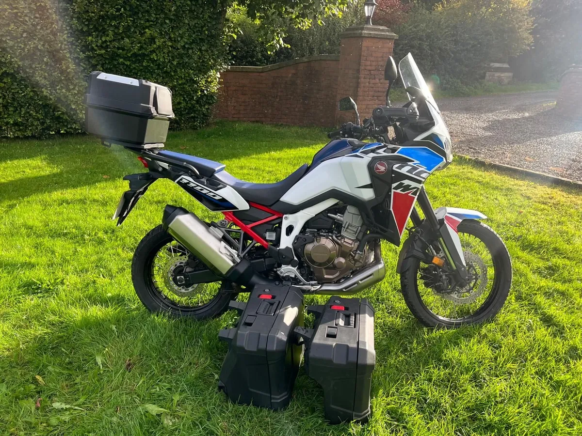 Honda African Twin CRF 2022 - Image 1