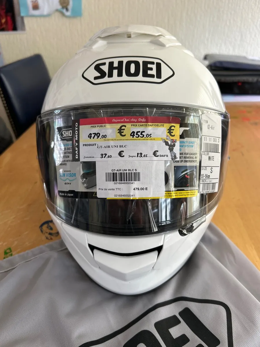 Shoei Helmet - Image 2