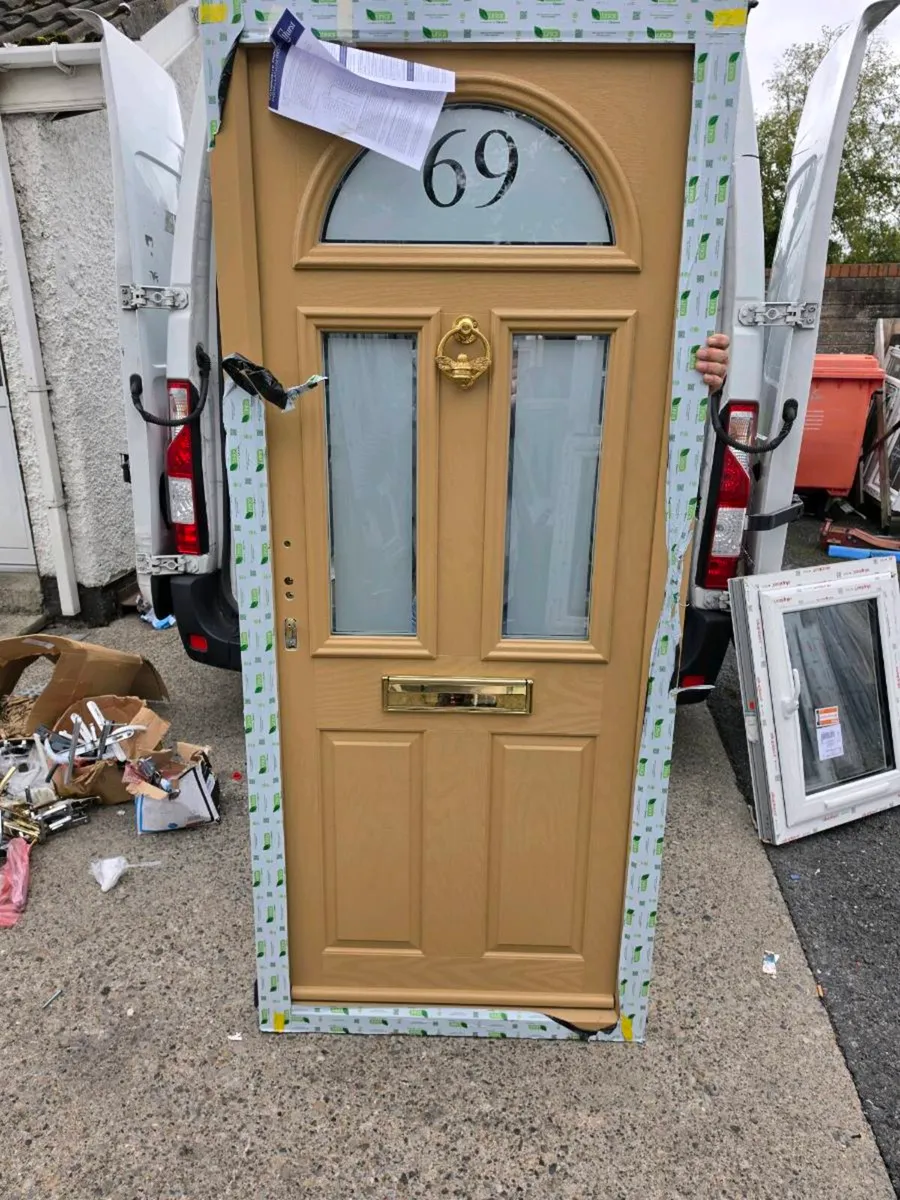 Toms pvc doors D22PP30 - Image 1