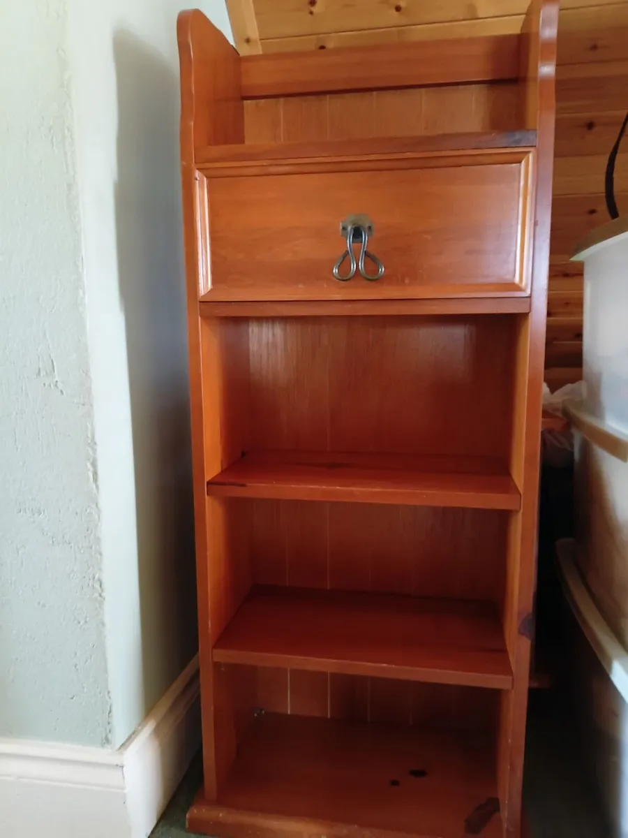 Bedroom furniture - Image 2
