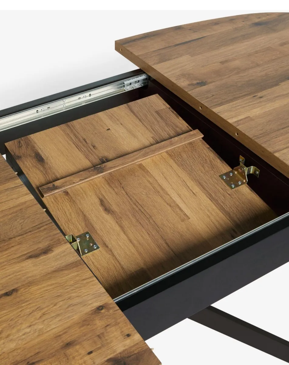 Extending dining table - Image 4