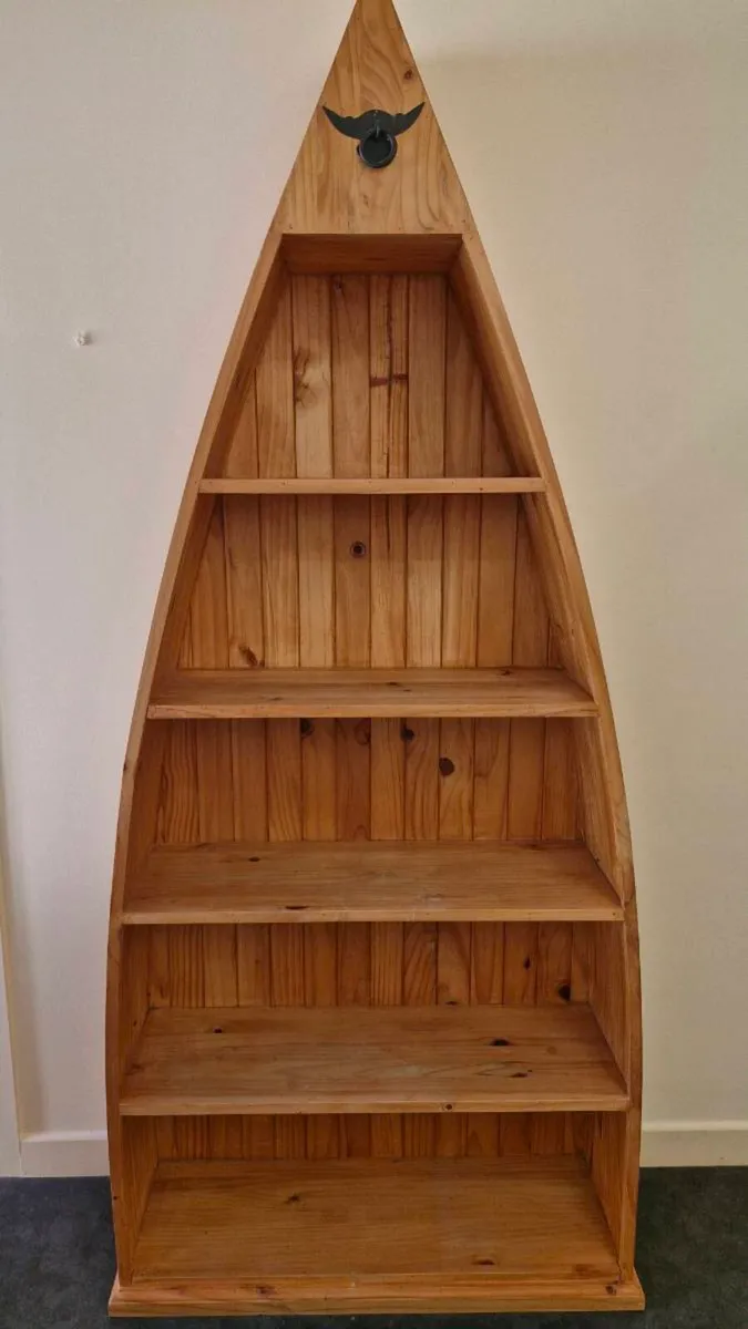 Book shelf - Image 1