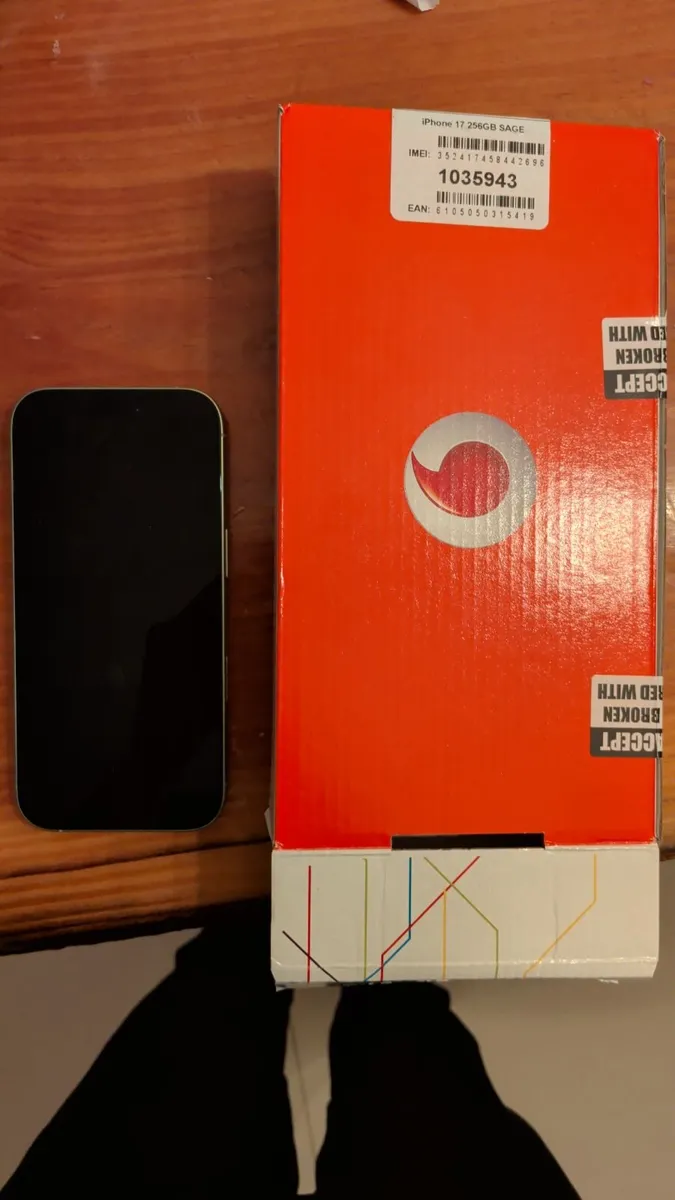 I phone 17 phone unlocked to any sim! - Image 1