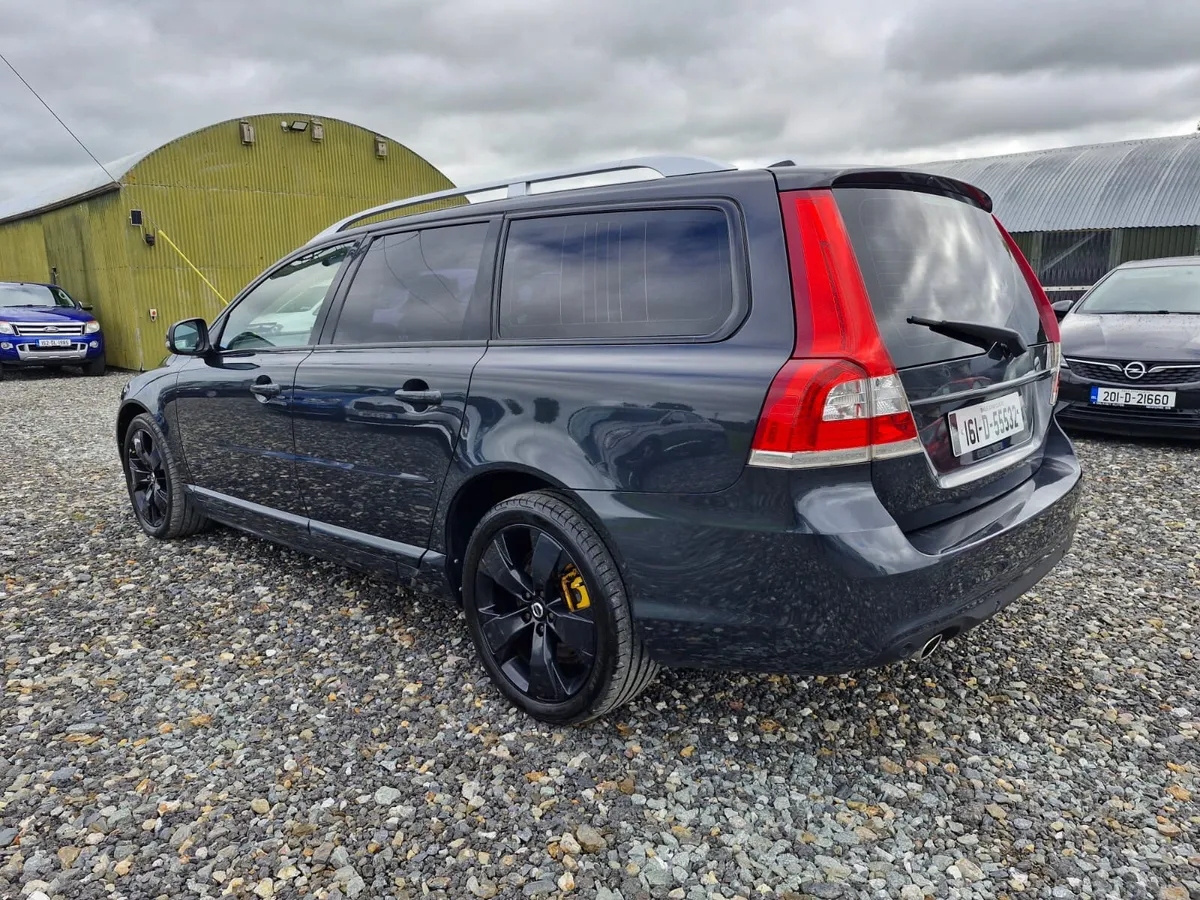 2016 Volvo V70 Estate D4 Auto READ AD - Image 3