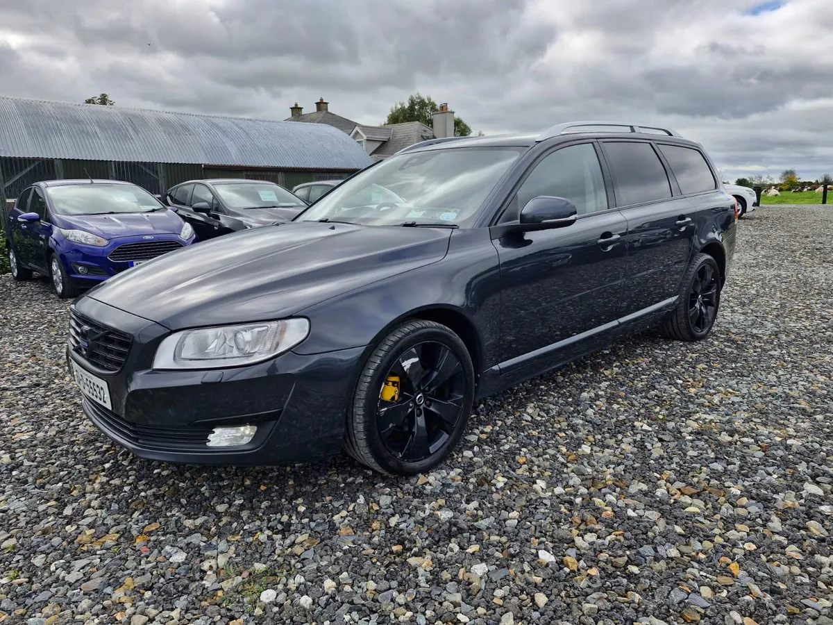 2016 Volvo V70 Estate D4 Auto READ AD - Image 1