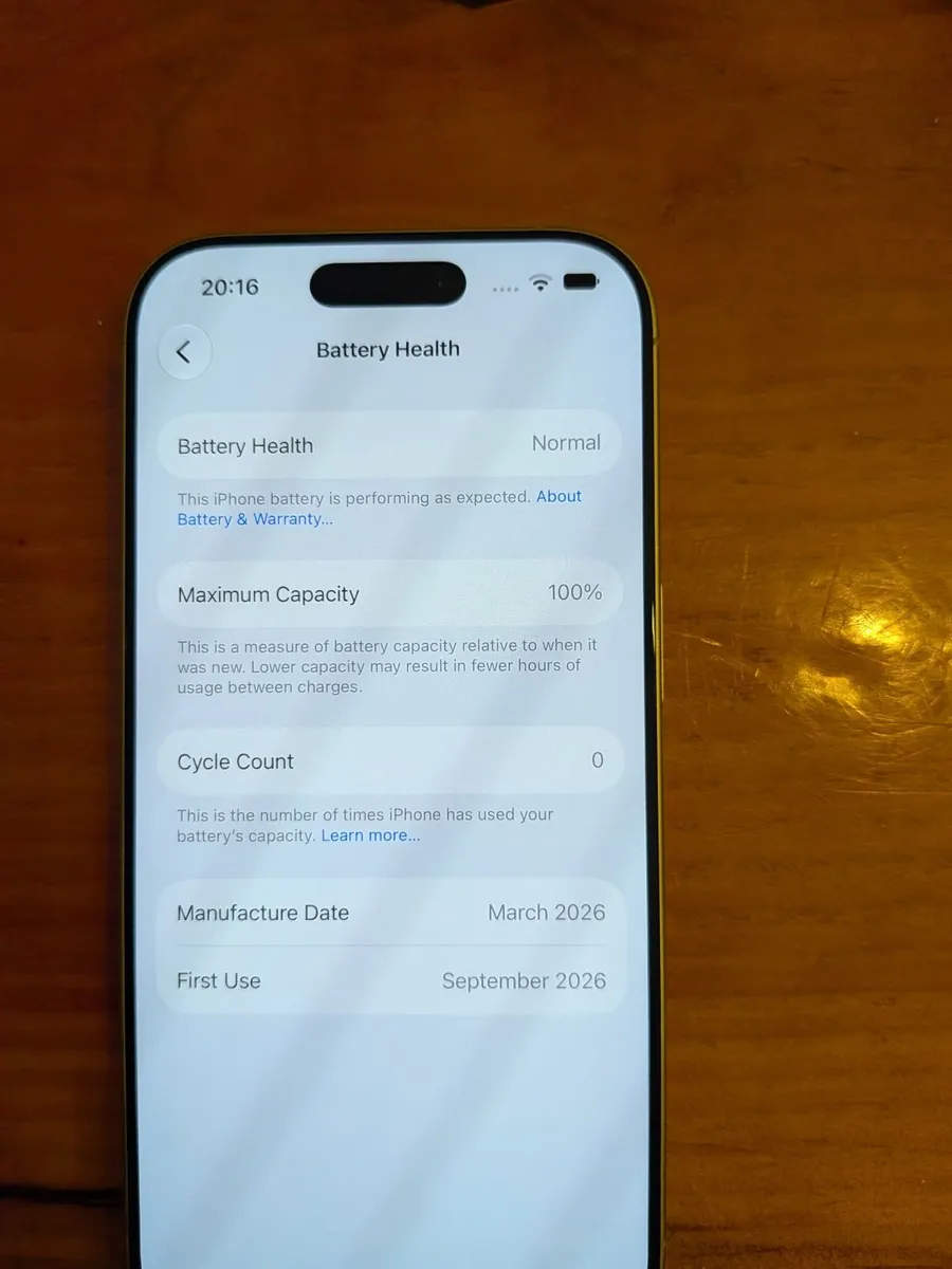 I phone 17 phone unlocked to any sim! - Image 3