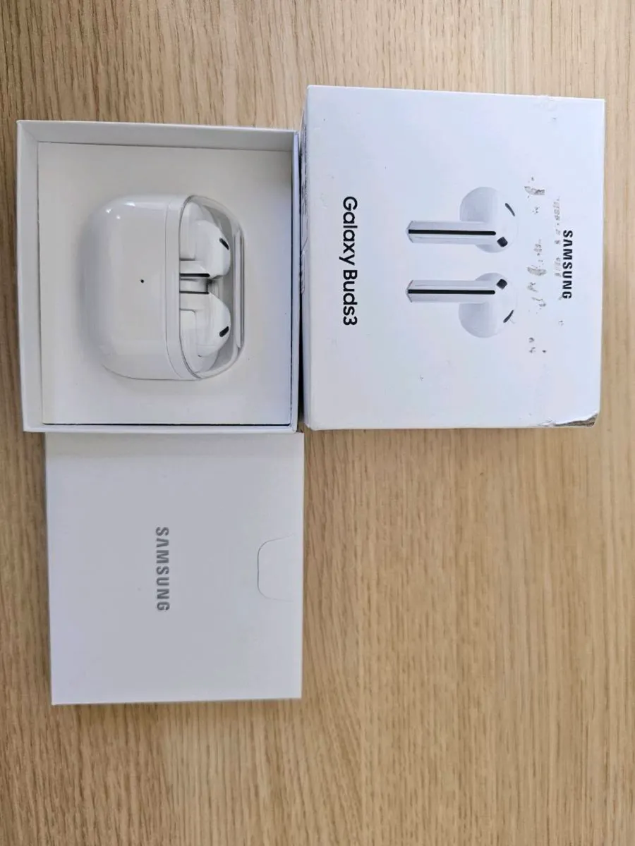 Samsung galaxy buds 3 - Image 4