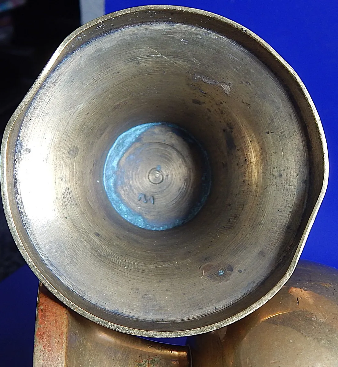 Pair of Small Brass Vintage Church Alter Vases - Image 4