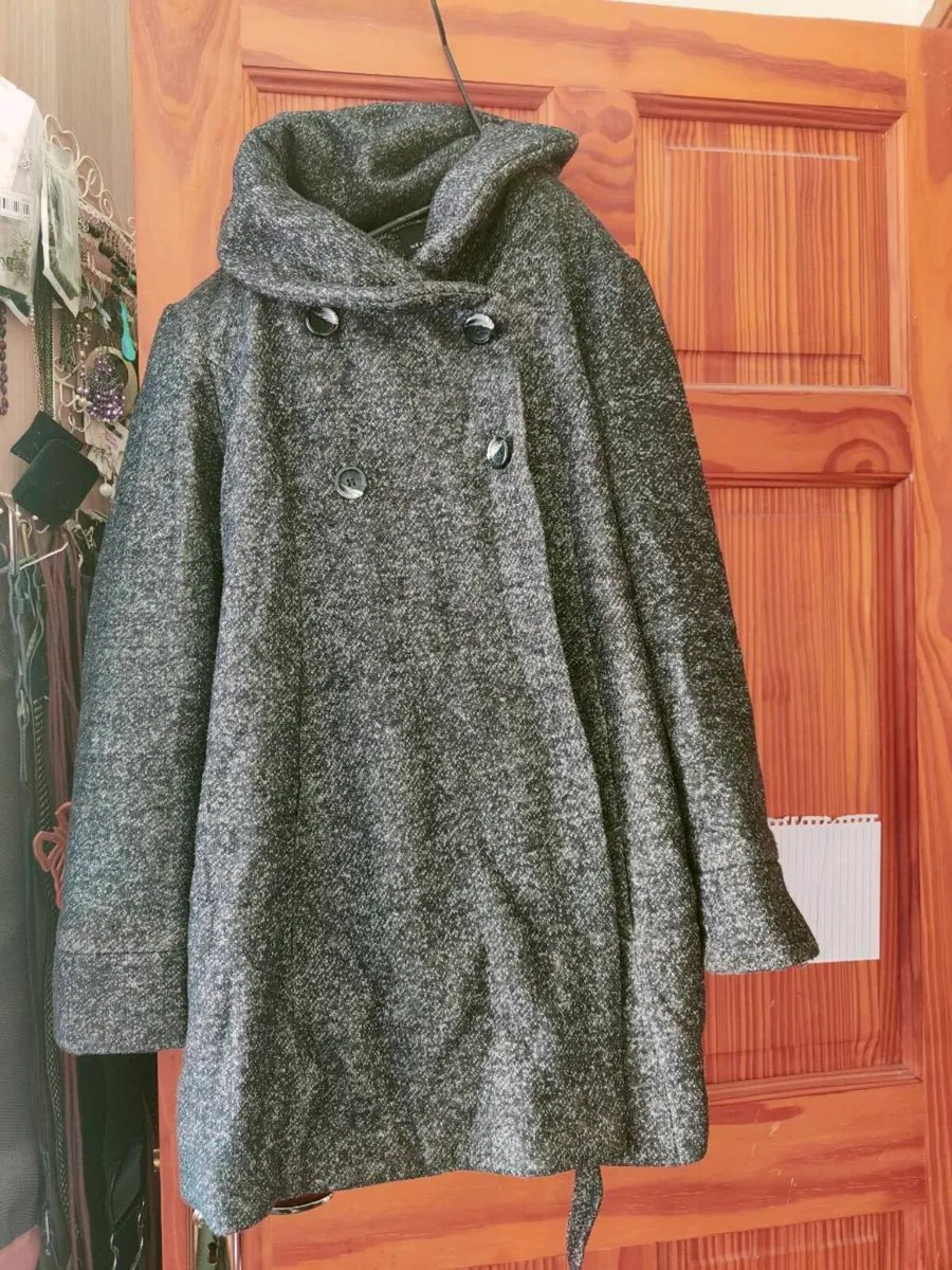 Maternity coat - Image 1