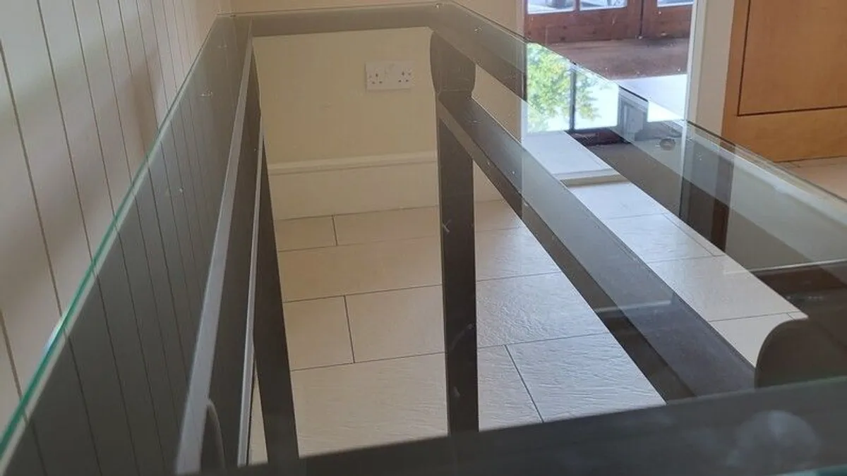 Alfrank Console Table - Image 4