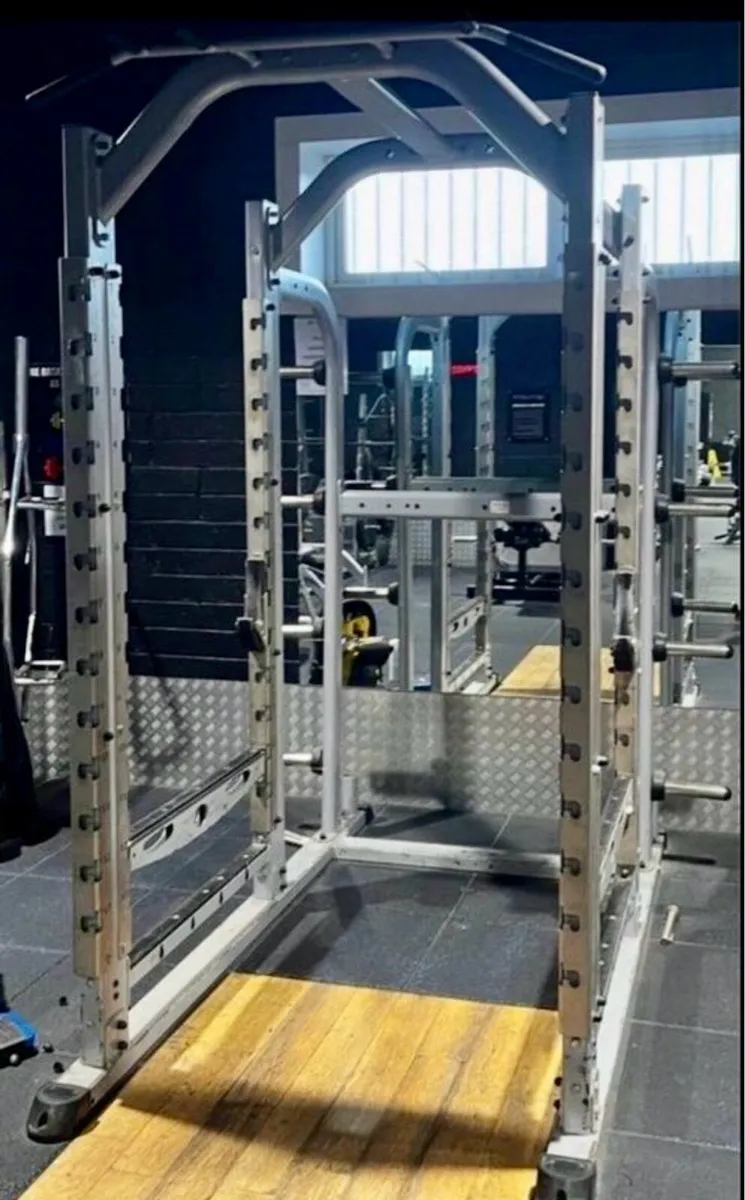 Commercial power rack cage - Image 1
